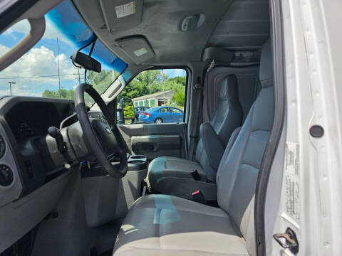 2011 Ford E-Series E-150