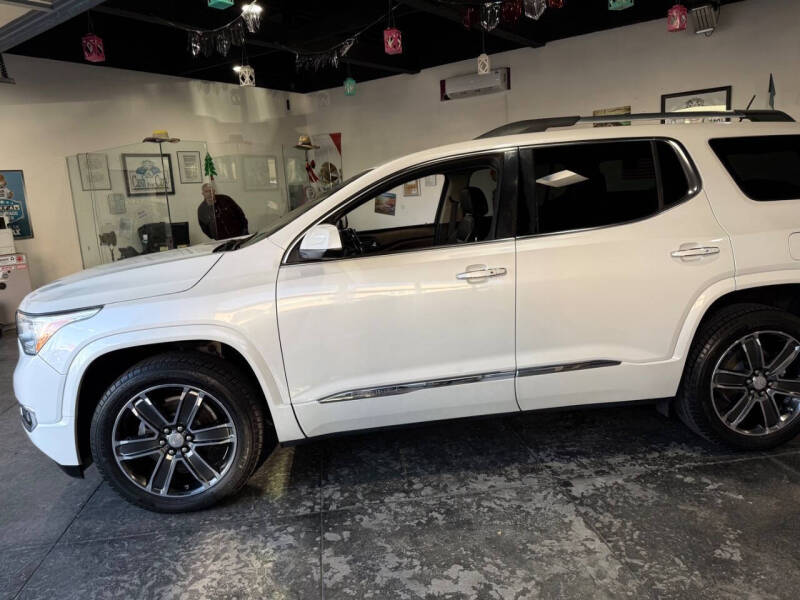 2018 GMC Acadia Denali