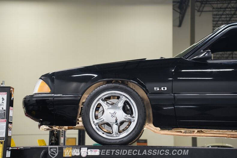 1990 Ford Mustang LX 5.0