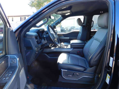 2022 Ford F-150 Lightning Lariat