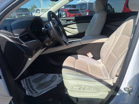 2023 Buick Enclave Premium