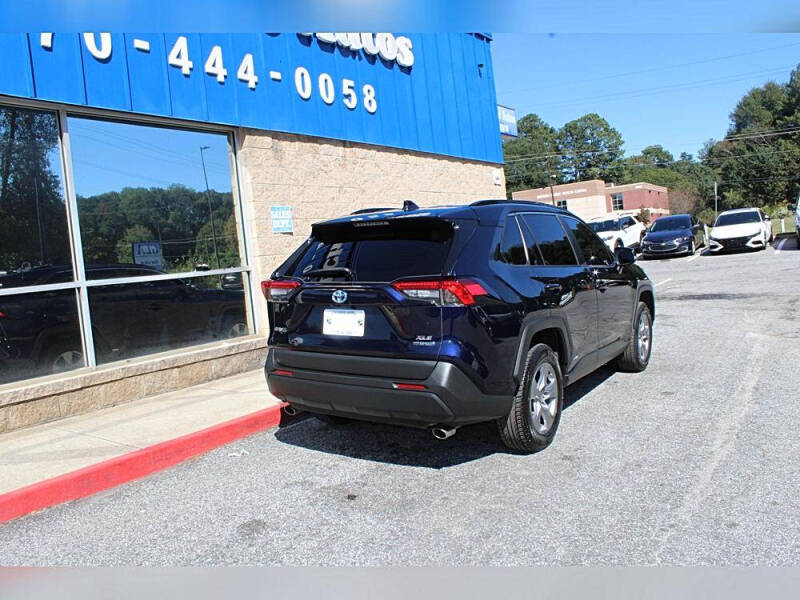 2022 Toyota RAV4 Hybrid XLE