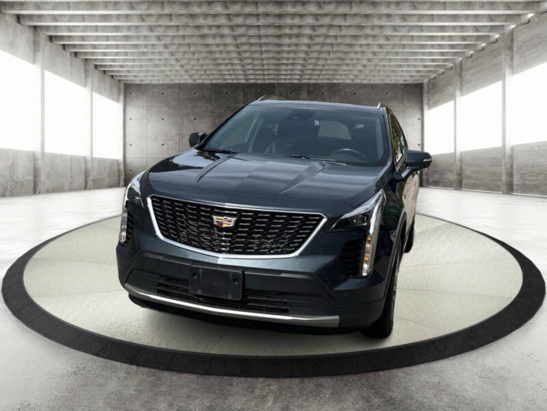 2021 Cadillac XT4 Premium Luxury