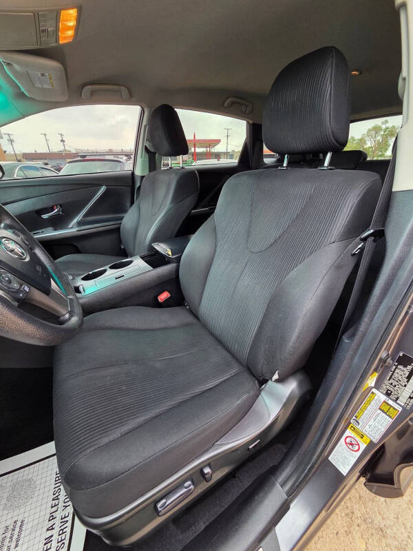 2013 Toyota Venza LE