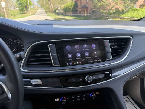 2020 Buick Enclave Essence