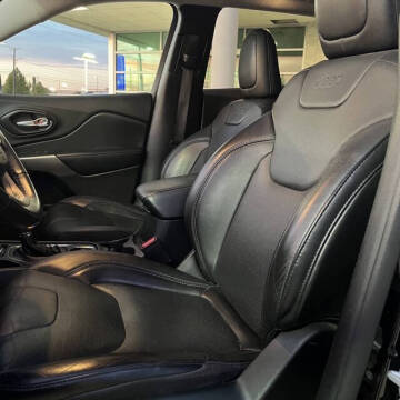 2021 Jeep Cherokee Latitude Lux