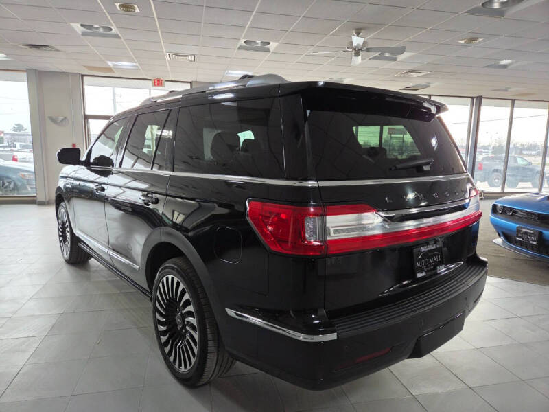 2018 Lincoln Navigator Black Label