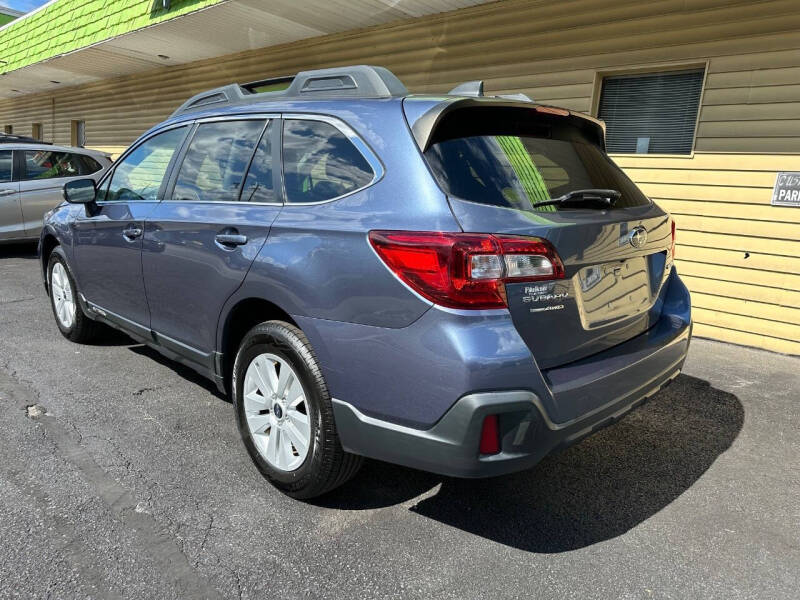 2018 Subaru Outback 2.5i Premium