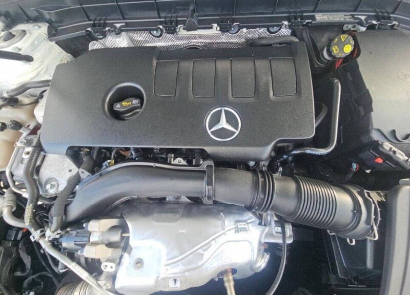 2023 Mercedes-Benz GLB GLB 250