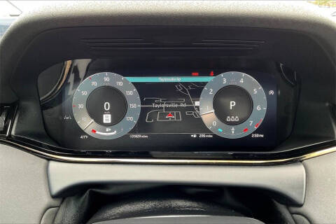 2024 Land Rover Range Rover Evoque P250 Dynamic SE