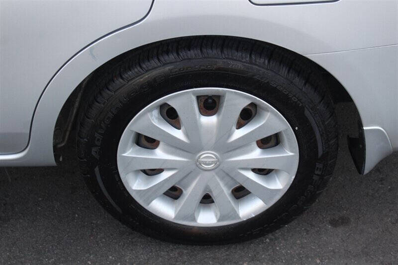 2016 Nissan Versa 1.6 SV