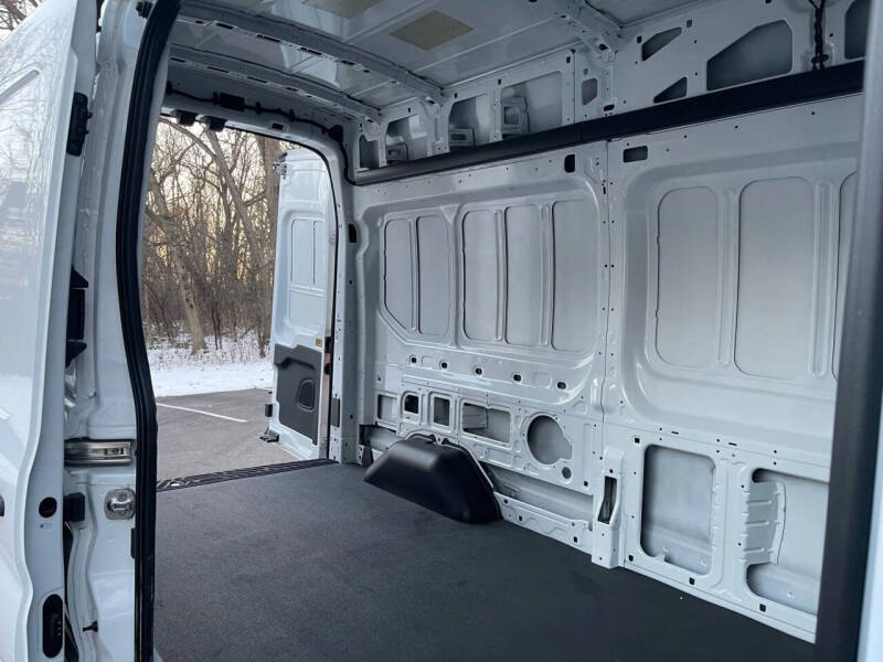 2022 Ford Transit 250