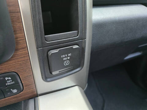 2016 RAM 3500 Laramie