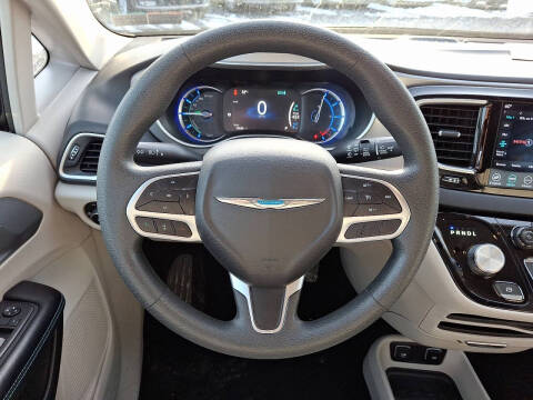 2018 Chrysler Pacifica Hybrid Touring Plus