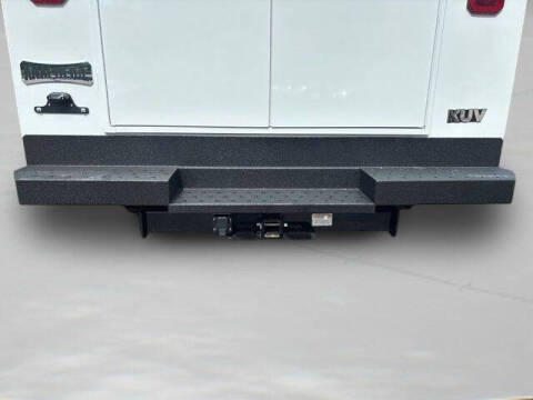 2025 Chevrolet Express 3500