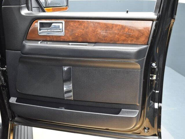 2017 Lincoln Navigator L Select