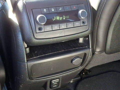 2016 GMC Acadia Denali