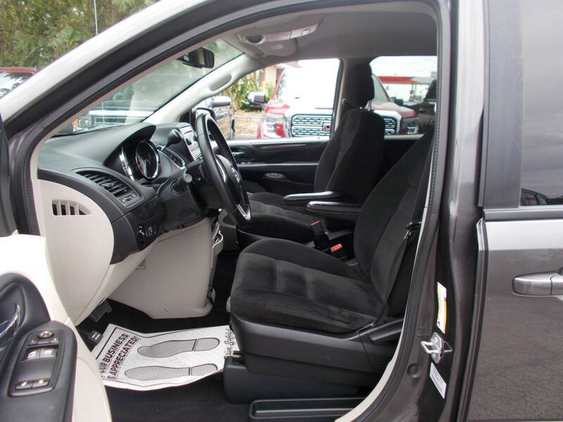 2016 Dodge Grand Caravan SE