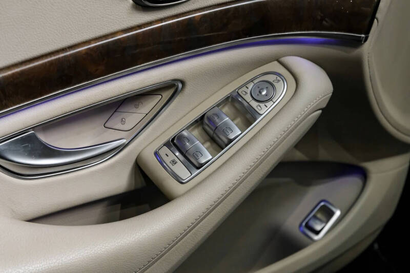 2015 Mercedes-Benz S-Class S 550