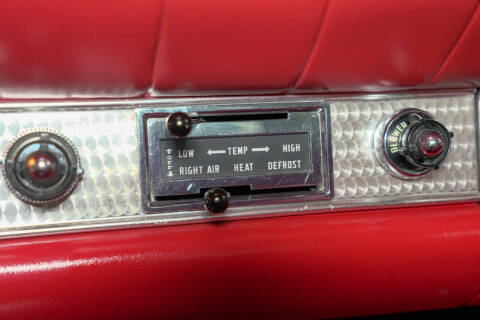 1957 Ford Thunderbird