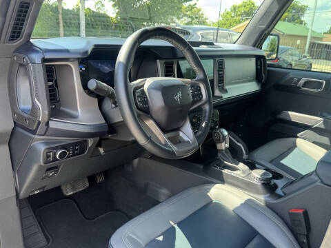 2023 Ford Bronco Outer Banks