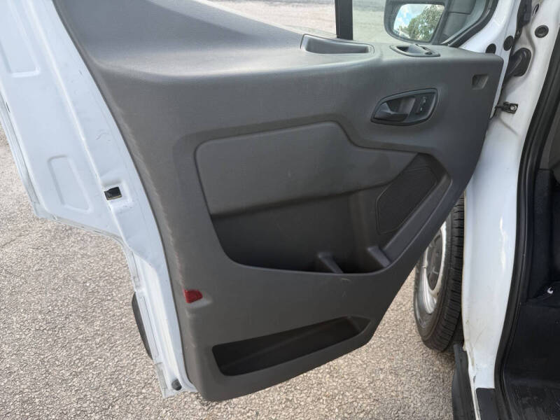 2022 Ford Transit 350