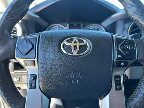 2018 Toyota Tacoma SR5 V6