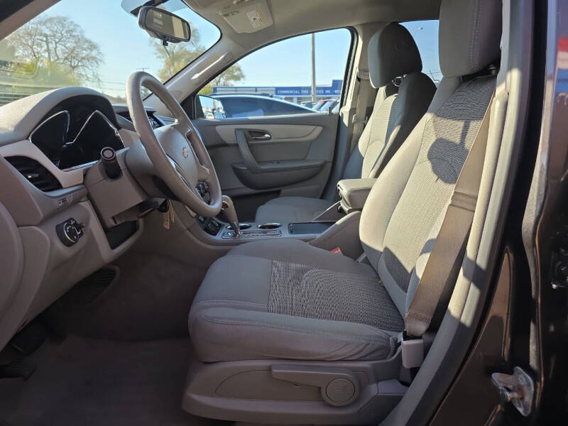 2016 Chevrolet Traverse LS