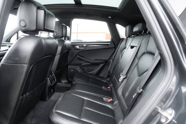 2018 Porsche Macan S