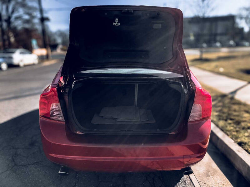 2011 Volvo S40 T5