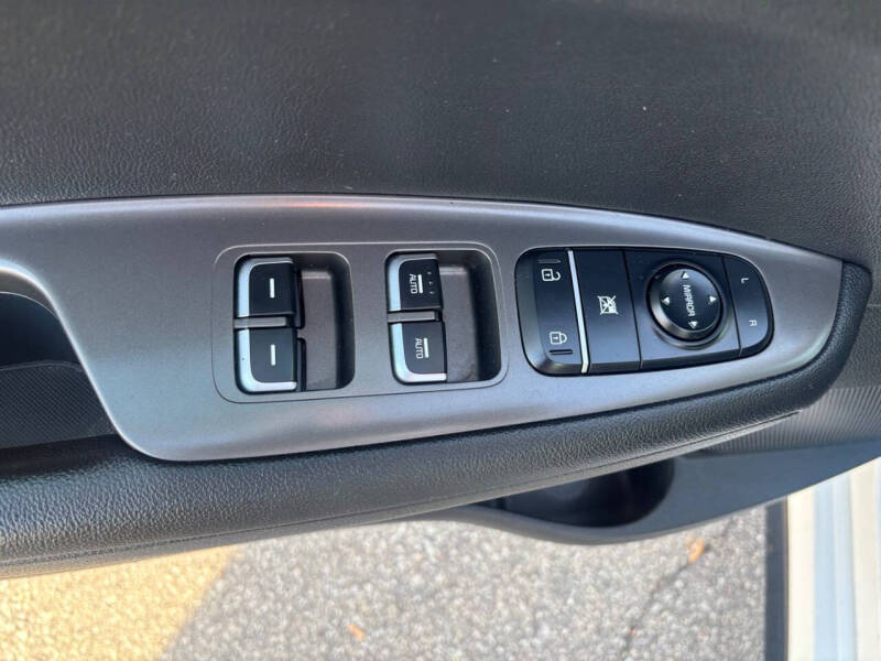 2020 Kia Optima S