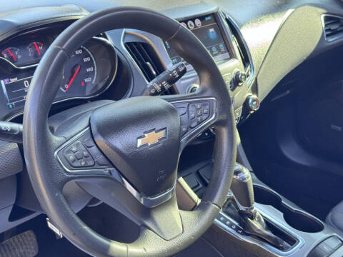 2018 Chevrolet Cruze LT Auto