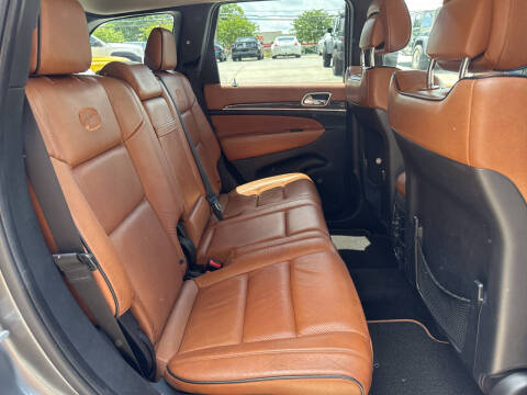 2012 Jeep Grand Cherokee Overland Summit