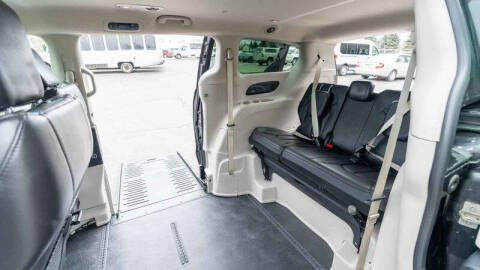 2021 Chrysler Pacifica Touring L