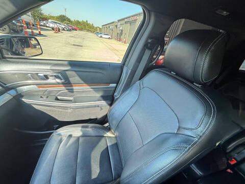 2017 Ford Explorer Limited