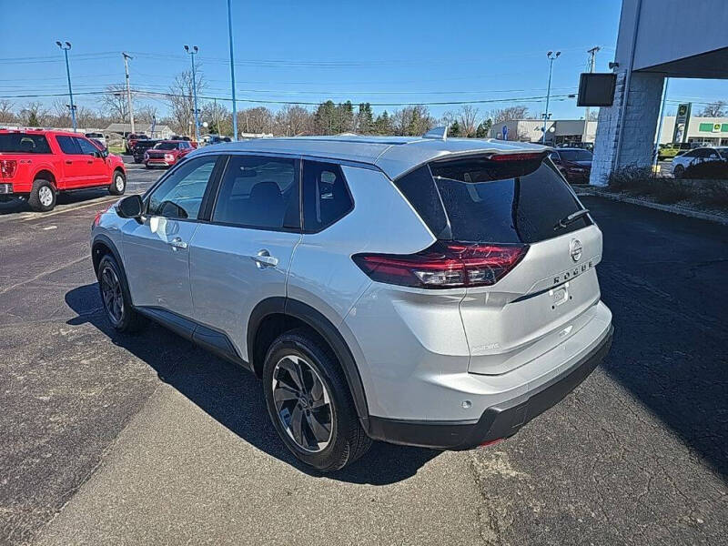 2025 Nissan Rogue SV