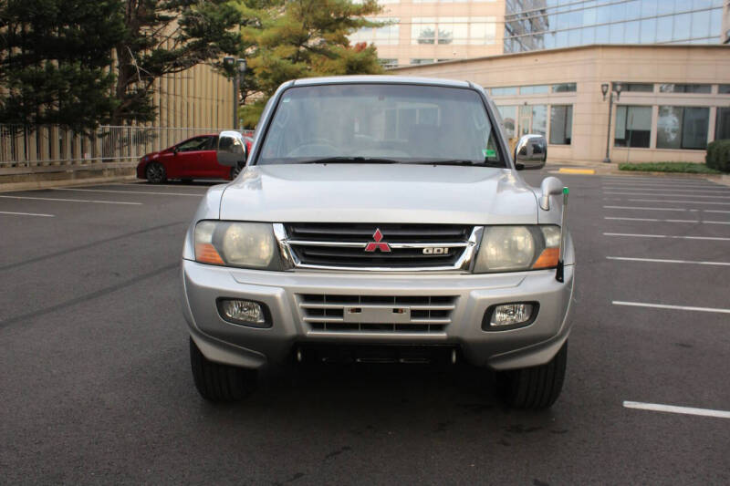 2000 Mitsubishi Pajero
