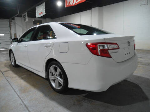 2012 Toyota Camry SE