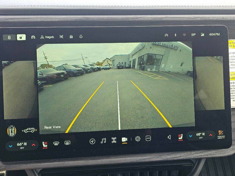 2023 Rivian R1S Adventure