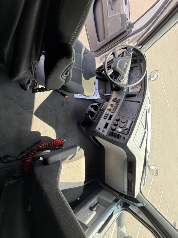 2021 Freightliner Cascadia