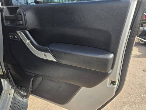 2012 Jeep Wrangler Unlimited Sahara