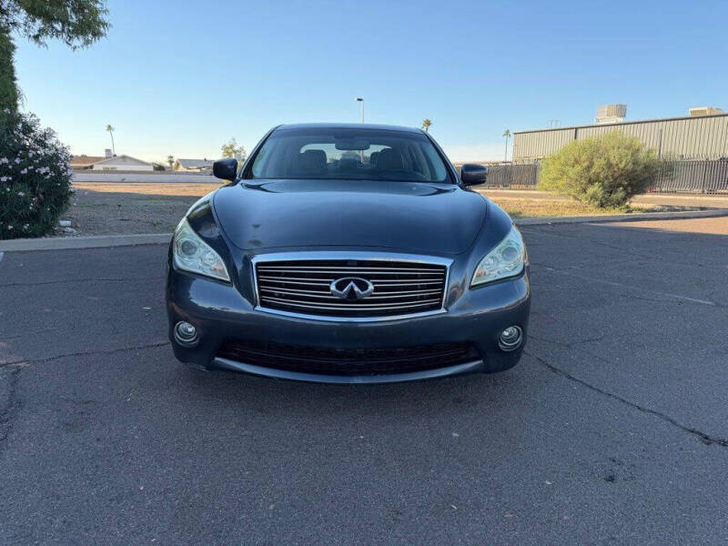 2011 Infiniti M37