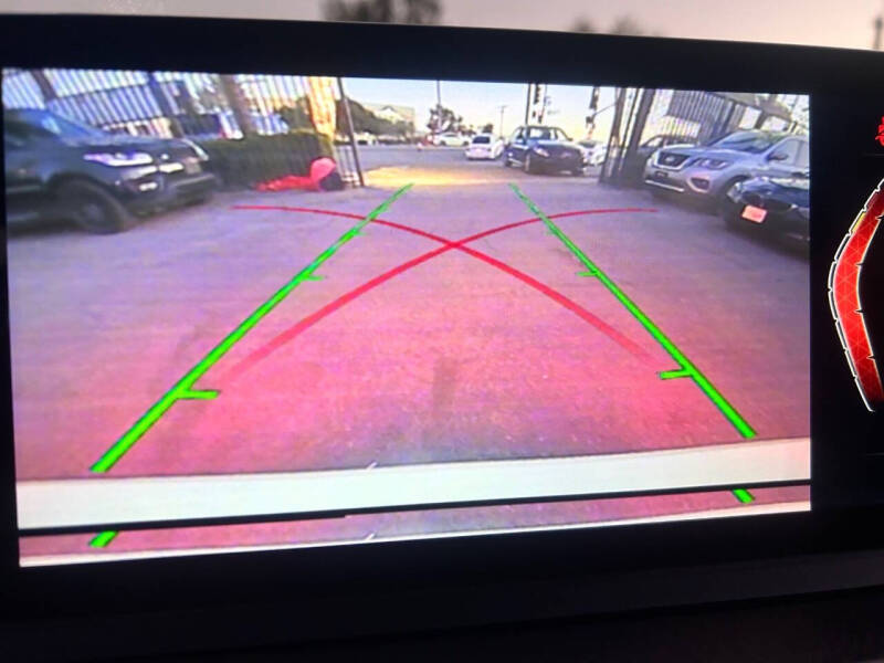 2018 BMW 3 Series 320i