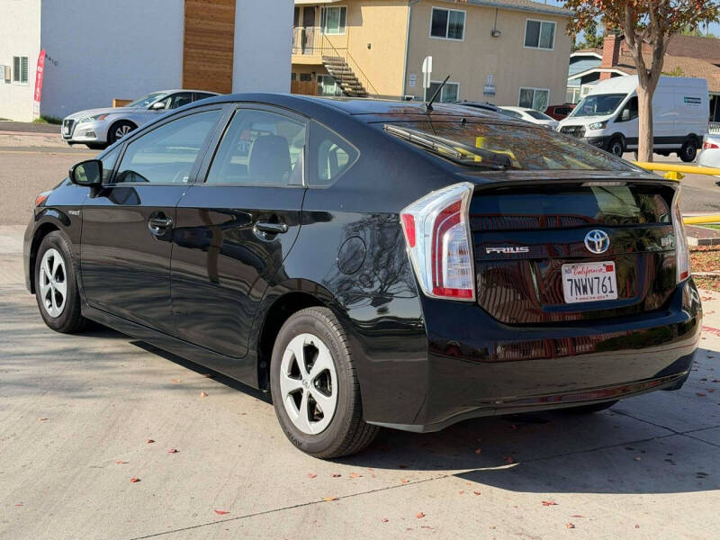 2015 Toyota Prius Two