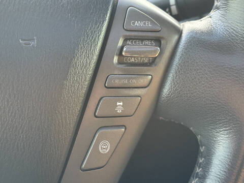 2017 Nissan Armada Platinum