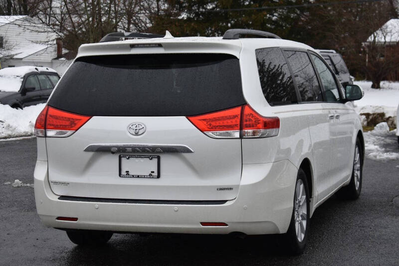 2013 Toyota Sienna Limited 7-Passenger