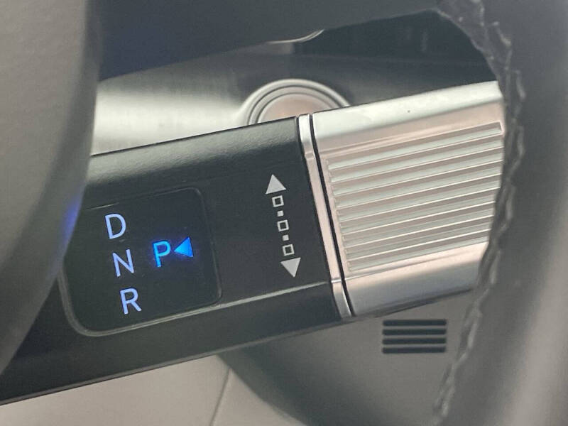 2024 Hyundai Kona Electric SEL