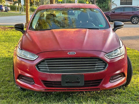 2014 Ford Fusion Hybrid S