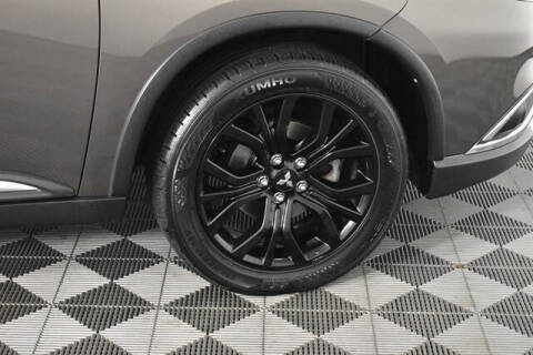 2018 Mitsubishi Outlander ES