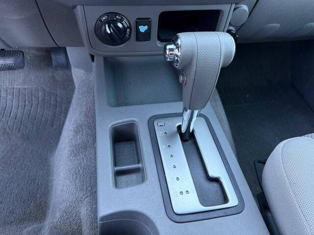 2009 Nissan Frontier SE V6